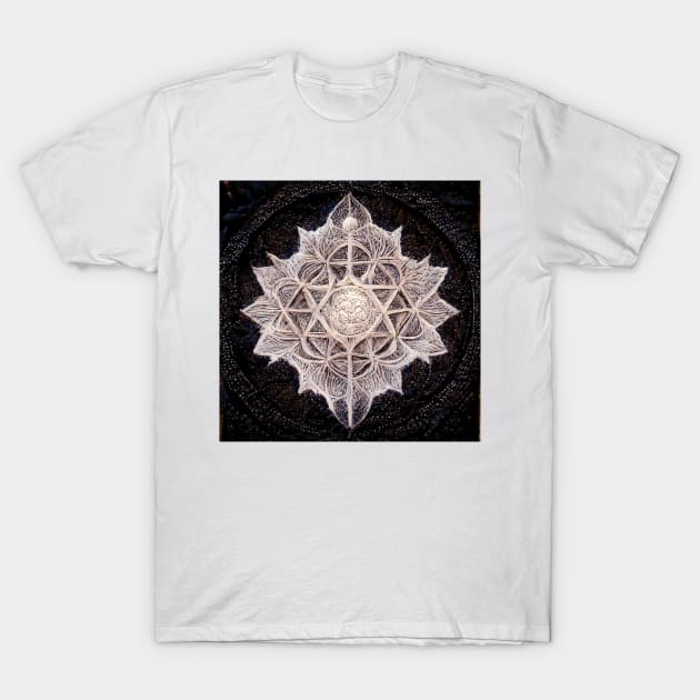 Metatron Fractal Mandala Zentangle lilac T-Shirt by Prilidiarts